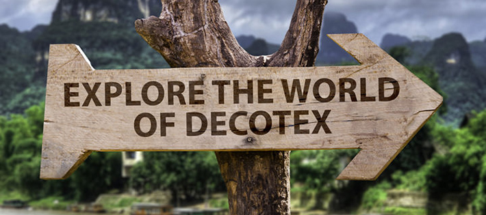 Holzschild Aufschrift Explore the world of DecoTex